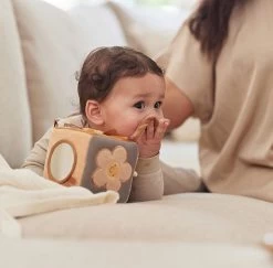 Jollein Activiteitenkubus - Spring Garden -Jollein Babyparadijs 1200x1180 6