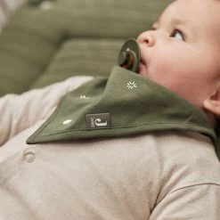 Jollein Slab Bandana Stargaze - Leaf Green - 2 Stuks 23 Jollein Slab Bandana Stargaze - Leaf Green - 2 Stuks -Jollein Babyparadijs 1200x1200 221