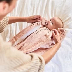 Jollein Baby Baby Winterslaapzak 4-Seizoenen 70cm Whales - Pale Pink -Jollein Babyparadijs 1200x1200 722