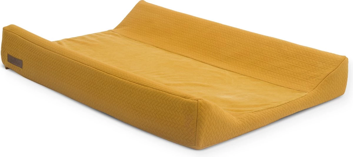 Jollein Aankleedkussenhoes Brick Velvet 50x70cm - Mustard 1 Jollein Aankleedkussenhoes Brick Velvet 50x70cm - Mustard