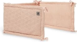 Jollein Bedomrander River Knit 180x35cm - Pale Pink -Jollein Babyparadijs 1200x659 1