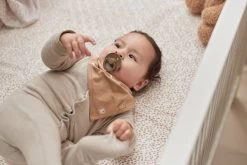 Jollein Slab Bandana Stargaze - Biscuit - 2 Stuks 19 Jollein Slab Bandana Stargaze - Biscuit - 2 Stuks -Jollein Babyparadijs 1200x800 184