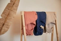 Jollein Wikkeldeken Basic Stripe - Rosewood -Jollein Babyparadijs 1200x800 376