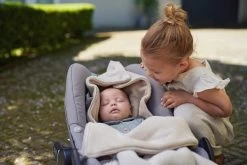 Jollein Voetenzak Voor Autostoel & Kinderwagen - Basic Knit - Nougat -Jollein Babyparadijs 1200x800 939