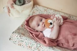 Jollein Speendoekje Pinguïn - Caramel -Jollein Babyparadijs 1200x801 3