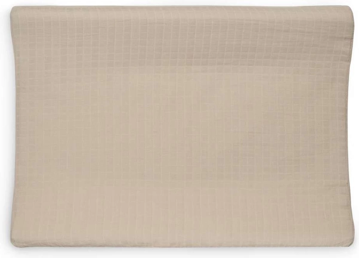 Jollein Aankleedkussenhoes Wrinkled 50x70cm - Nougat 1 Jollein Aankleedkussenhoes Wrinkled 50x70cm - Nougat