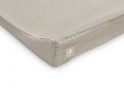 Jollein Aankleedkussenhoes Wrinkled 50x70cm - Nougat 19 Jollein Aankleedkussenhoes Wrinkled 50x70cm - Nougat -Jollein Babyparadijs 1200x899 5