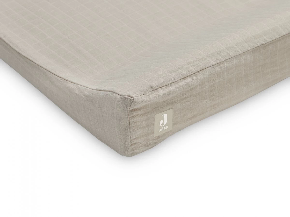 Jollein Aankleedkussenhoes Wrinkled 50x70cm - Nougat 8 Jollein Aankleedkussenhoes Wrinkled 50x70cm - Nougat - Afbeelding 8