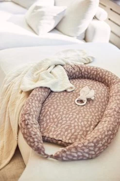Jollein Babynest Meadow 90x52cm - Chestnut -Jollein Babyparadijs 800x1200 231