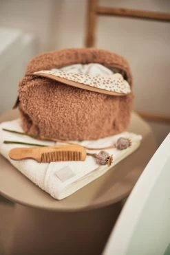 Jollein Etui Boucle - Biscuit -Jollein Babyparadijs 800x1200 451