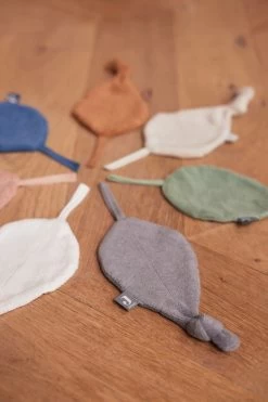 Jollein Speendoekje Badstof Leaf - Ash Green -Jollein Babyparadijs 800x1200 58