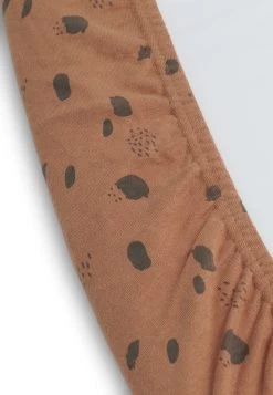 Jollein Aankleedkussenhoes Spot Jersey 50x70cm - Caramel 25 Jollein Aankleedkussenhoes Spot Jersey 50x70cm - Caramel -Jollein Babyparadijs 830x1200 266